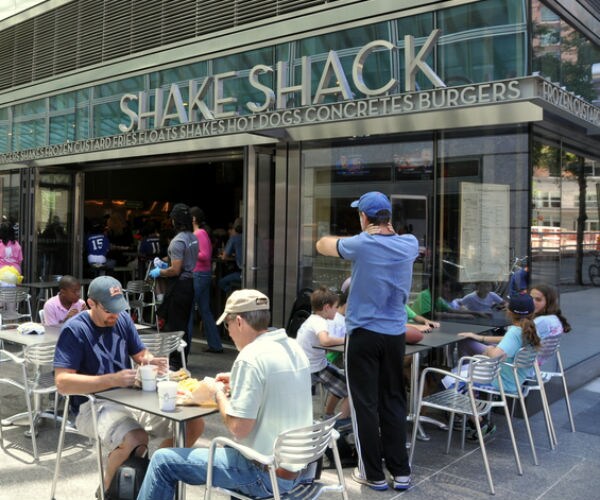 Shake Shack to Open Cashless Restaurant Without Human Cashiers