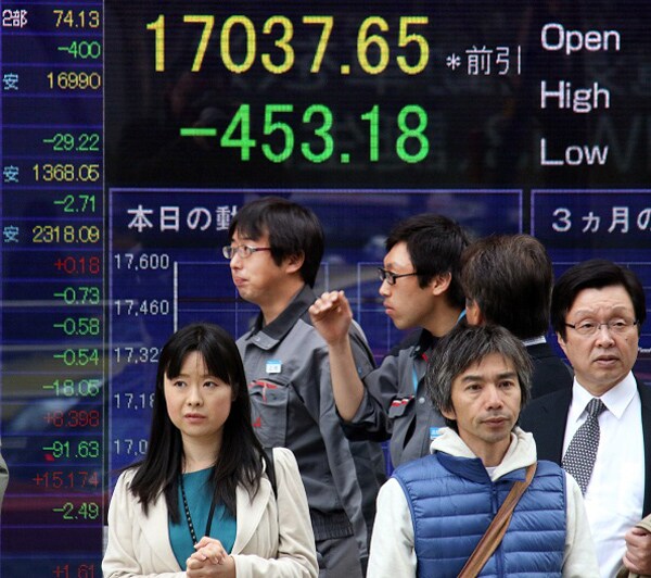 Japan Falls into Recession: World's Third-Largest Economy Collapsing