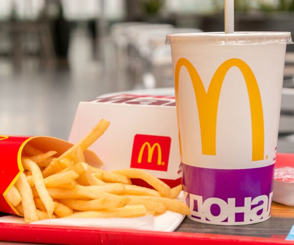 McDonald's Cooks Russian Fries as US Sanctions Crimp Imports
