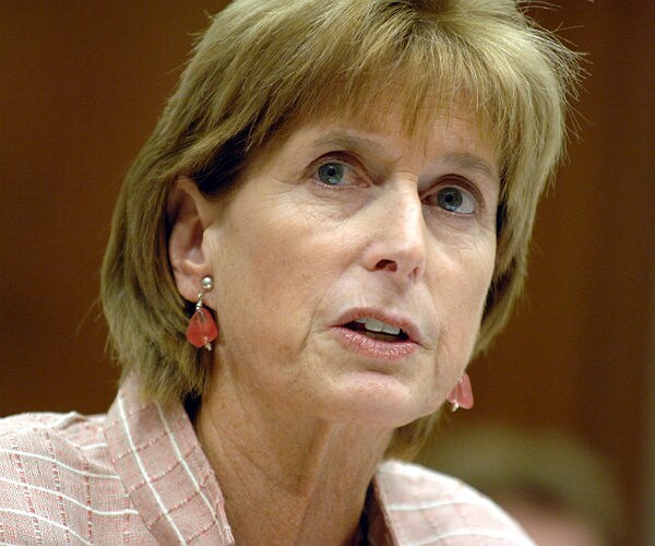 Former EPA Chief: EPA Rollbacks Put People in 'Grave Danger'