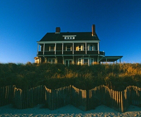 seaside residence in east hampton, long island, ny, usa. 

