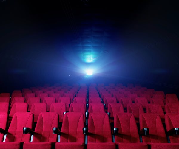 Special Needs Child Kicked Out of Movie So Stranger Rents Entire Theater