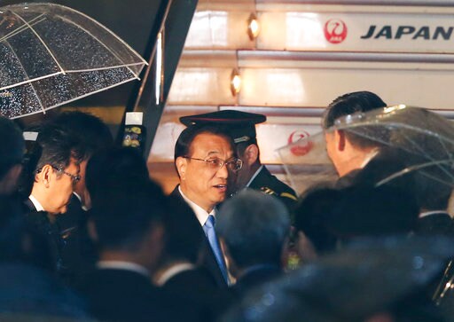 Leaders of Japan, China, SKorea Hold Talks Focused on NKorea