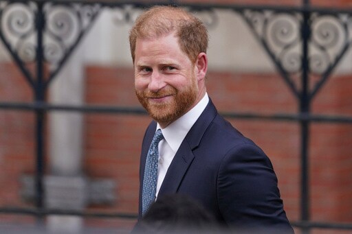 Prince Harry Visits Late Queen's Grave as UK Trip Fuels Speculation about Meeting with King Charles