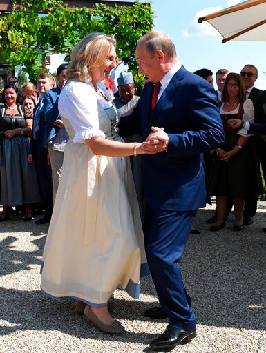 Austrian Ex-officer Suspected of Spying for Russia since 90s