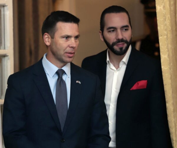 acting homeland security secretary kevin mcaleenan on left with nayib bukele in el salvador