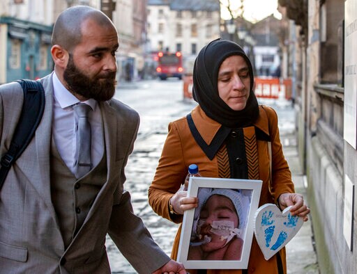 UK Parents Lose Court Appeal to Keep Baby on Life Support