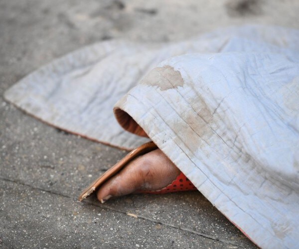 homelessness in los angeles california on skid row