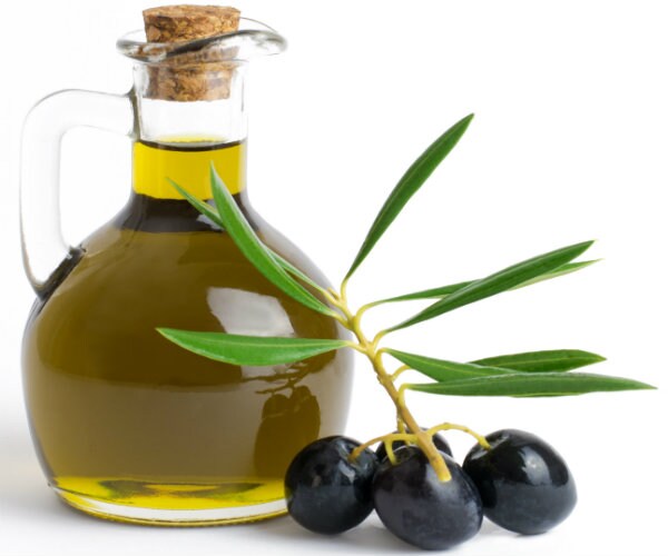 7 Ways to Maximize Olive Oil's Health Benefits
