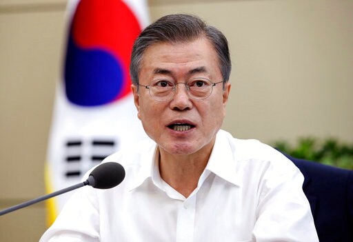 The Latest: South Korea President Leaves for North Korea