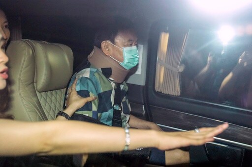 Former Thai Prime Minister Thaksin Is Released on Parole after Serving 6 Months in a Hospital