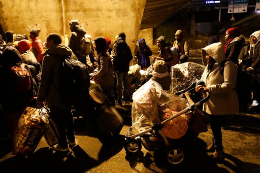 French Police Dismantle Large Migrant Camps in Paris