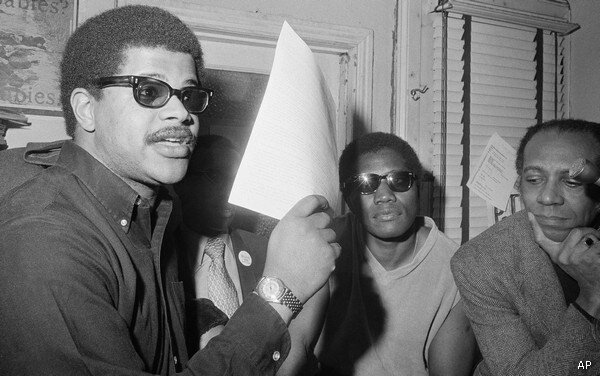 Anti-War Activists Confess to 1971 FBI Break-In 