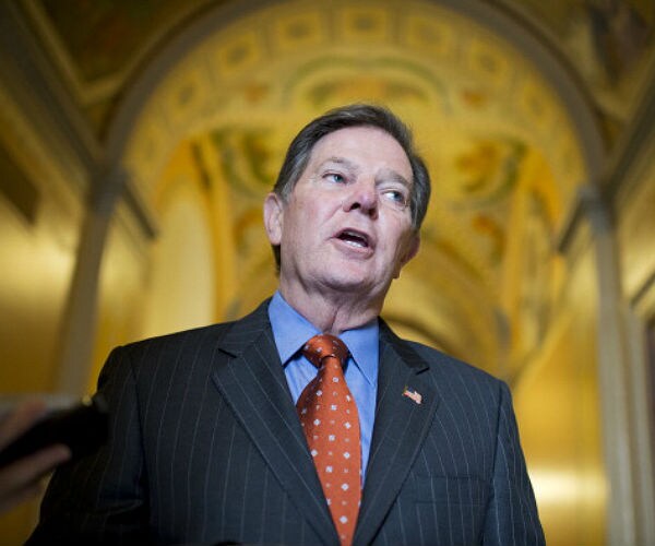Tom DeLay: House Dems Should Face Ethics Charges Over Sit-in