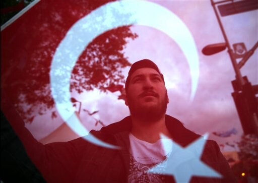 Turkish Parties Make Their Case Ahead of Sunday's Election