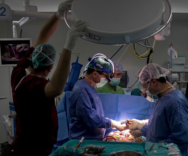 Wounded US Soldier to Receive First Penis Transplant