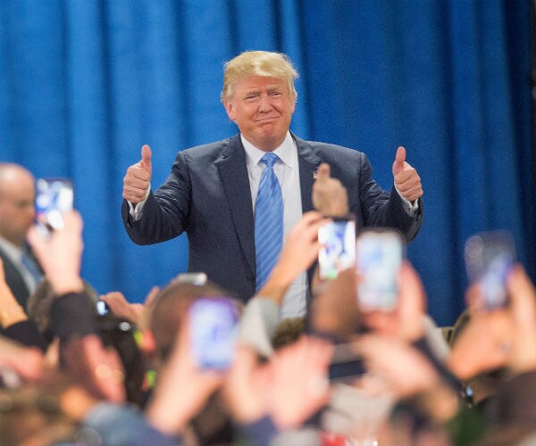 Trump Supporters Find Online Base at Reddit