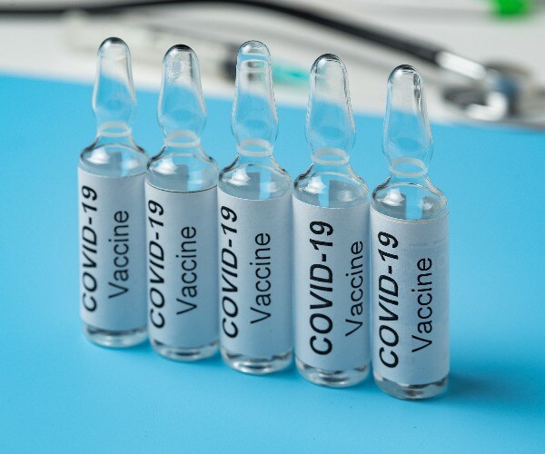 FDA Publishes Vaccine Guidelines Opposed by White House