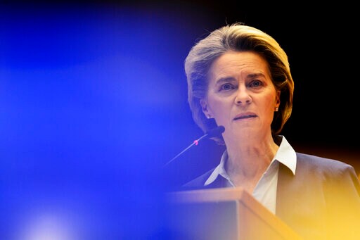 EU Top Official Regrets 'mistakes' over Vaccine Export Gaffe