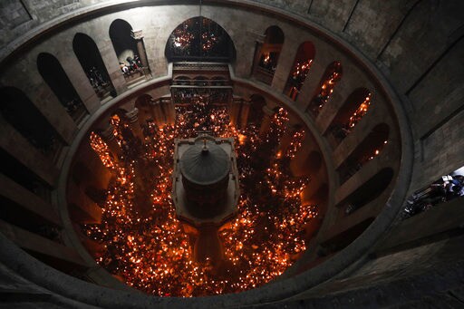Holy Fire Ceremony in Jerusalem Draws Thousands