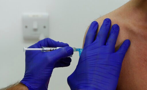 UK to Offer New Vaccine Shots to Novavax Trial Volunteers