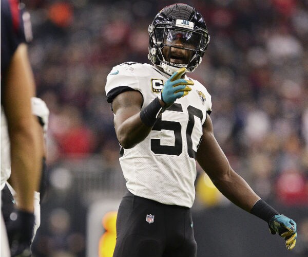 Ex-NFL Star Arrested for Sexual Activity With Minors