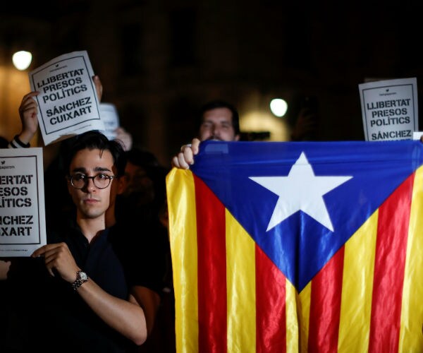 Catalonia: New Protests After Secession Leaders Jailed