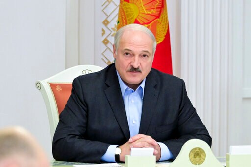 Belarus Leader Visits Russia to Secure Support amid Protests