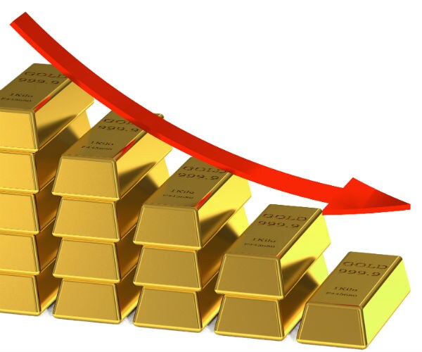 Investors Flee Precious Metals as ETF Outflows Top $1 Billion