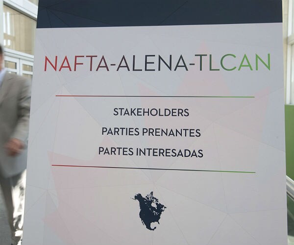 Pew: 56 Percent of Americans Say NAFTA Is Good for US