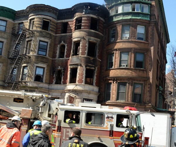 Edward Norton Lawsuit: Production Company Sued Over Fire