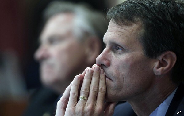 Calif. Sen. Sues Obamacare Exchange After 1 Million Policies Cancelled