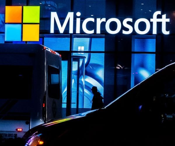 US Stock Futures Edge Lower, Microsoft Rises on AI Push