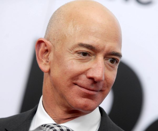 Democrats' $2T Tax Proposal Sidesteps Tycoons