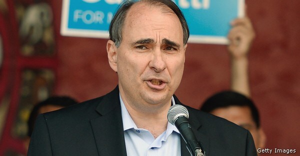 Axelrod: Investigation of Fox News Journalist 'Disturbing'