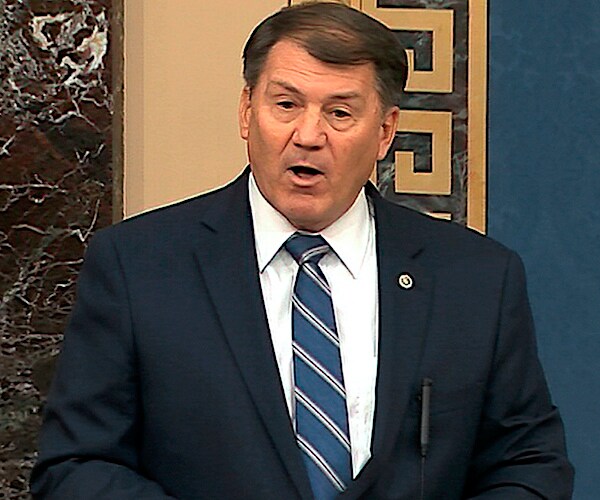 mike rounds speaks during senate debate