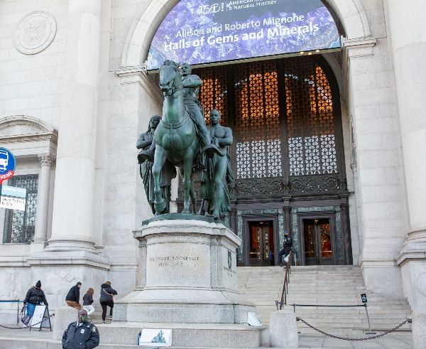 Teddy Roosevelt Statue Removed From Outside New York Museum