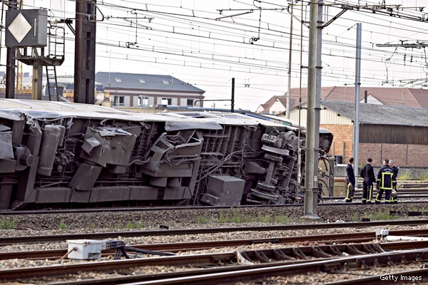 Paris Train Derailment Kills 7, Several Others Injured; Toll Could Rise