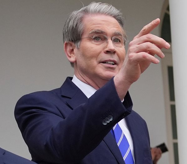 US Treasury Secretary Expects Bond Market to Calm Down