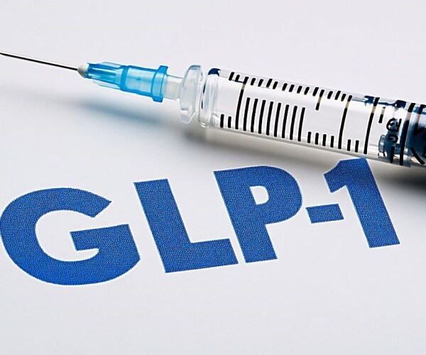 syringe and word 'GLP-1'