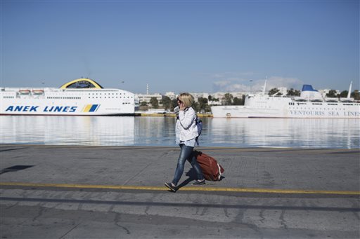Services in Greece Grind to Halt in 3-day Strike