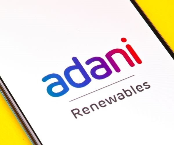 Adani Loses $65B as US Short-Seller Battle Escalates