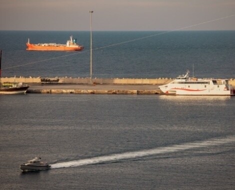 Trump: US Clearing Strait of Hormuz, Iran Forces 'Gone'