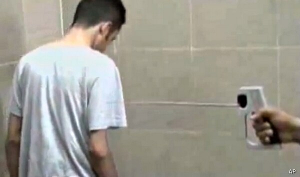 Egypt Army AIDS Cure Claim Targeted by Disbelieving Experts, Scientists