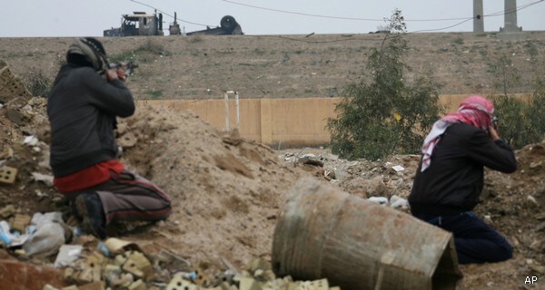 Bombings Kill 20 in Baghdad as Fight With al-Qaida Rages