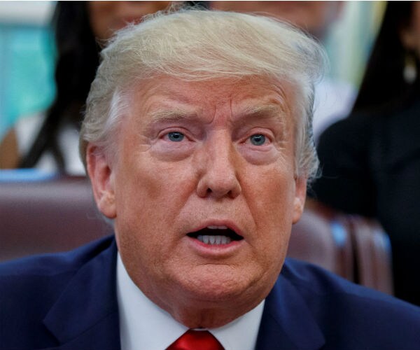 president trump in the oval office of the white house 