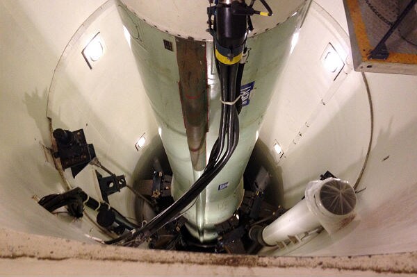 US Will Cut 50 Nukes to Comply With Russia Treaty