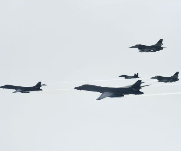 US Bombers Overfly Korean Peninsula in Show of Force