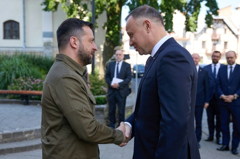 Zelenskyy Eyes 'Best Possible Result' from NATO Summit