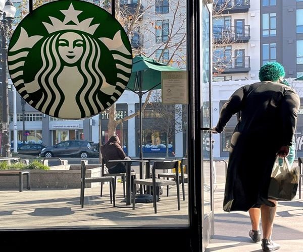 Starbucks Boosts Weekly Pay, Tips & Bonuses